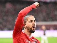 LOL-轻松取胜毫不费力，法甲球队表现抢眼的简单介绍