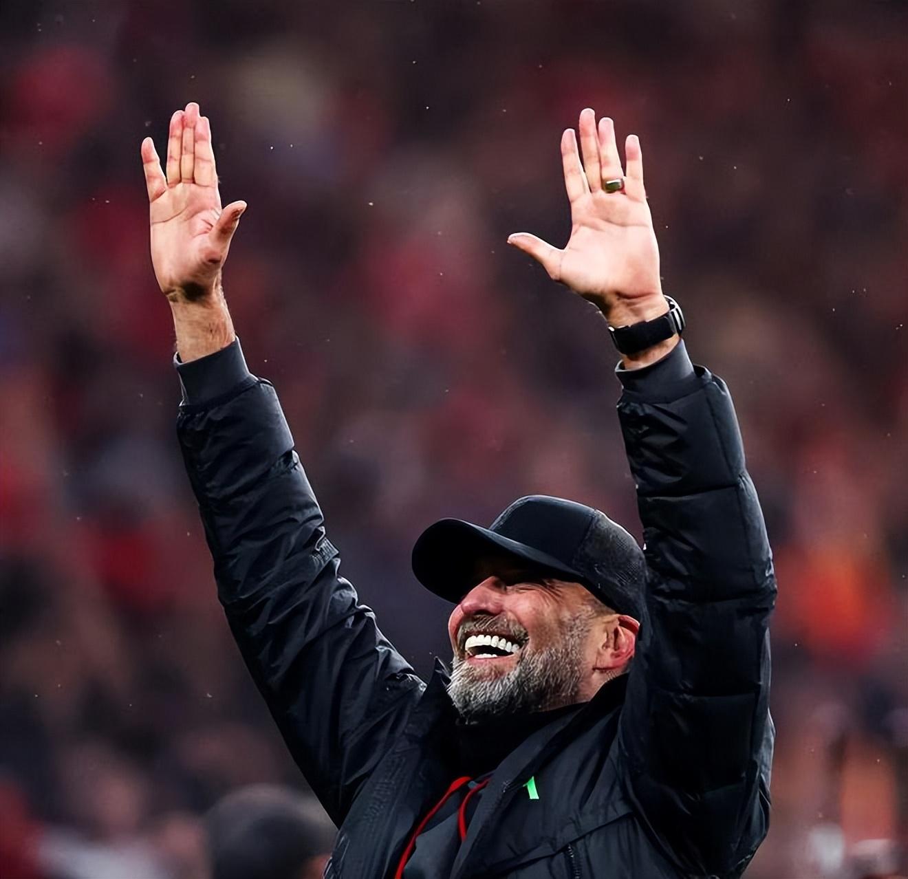 关于足球职业联赛比赛进入白热化,谁能笑到最后?的信息 关于足球职业联赛比赛进入白热化,谁能笑到最后?的信息