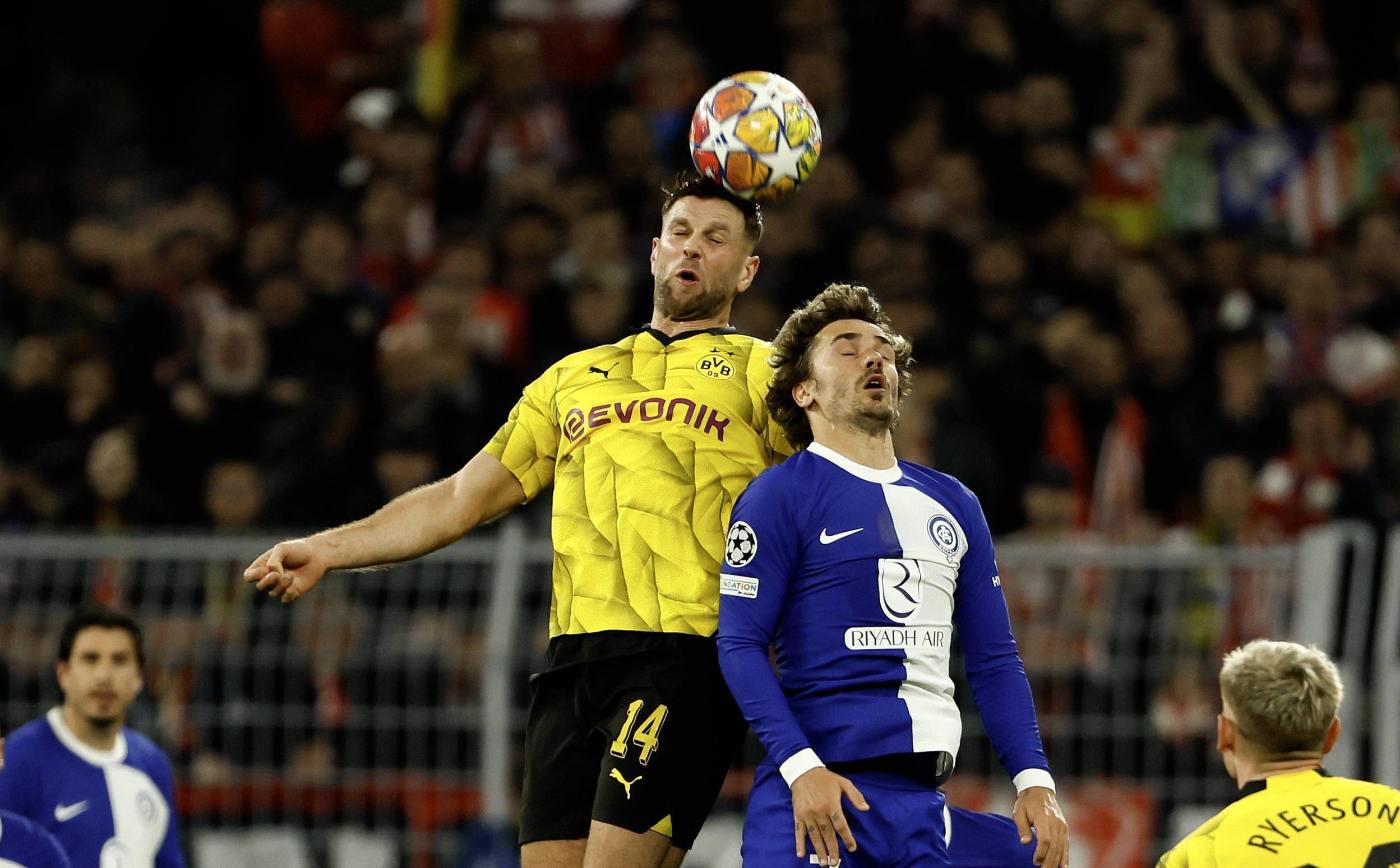 多特蒙队在最近的比赛中表现出色,获得胜利 多特蒙队在最近的比赛中表现出色,获得胜利