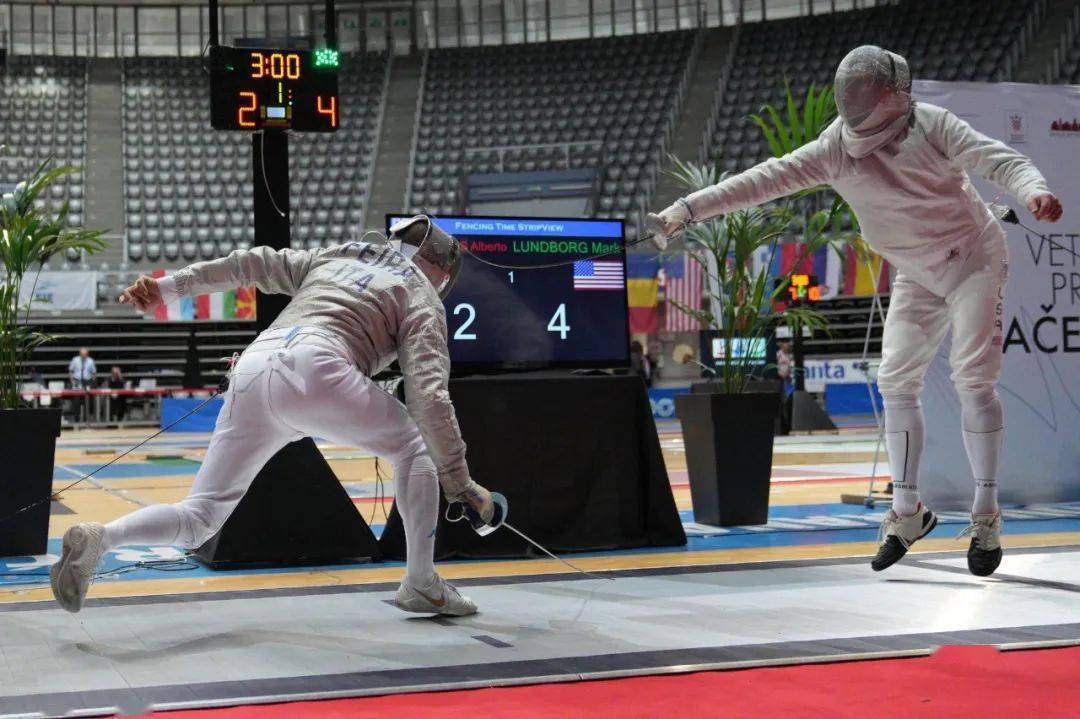 克罗地亚击剑选手一路领先晋级决赛