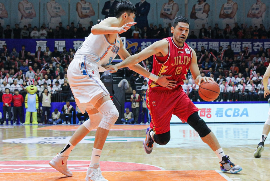 新疆新疆卓尔英勇无畏,取得精彩连胜的简单介绍 新疆新疆卓尔英勇无畏,取得精彩连胜的简单介绍