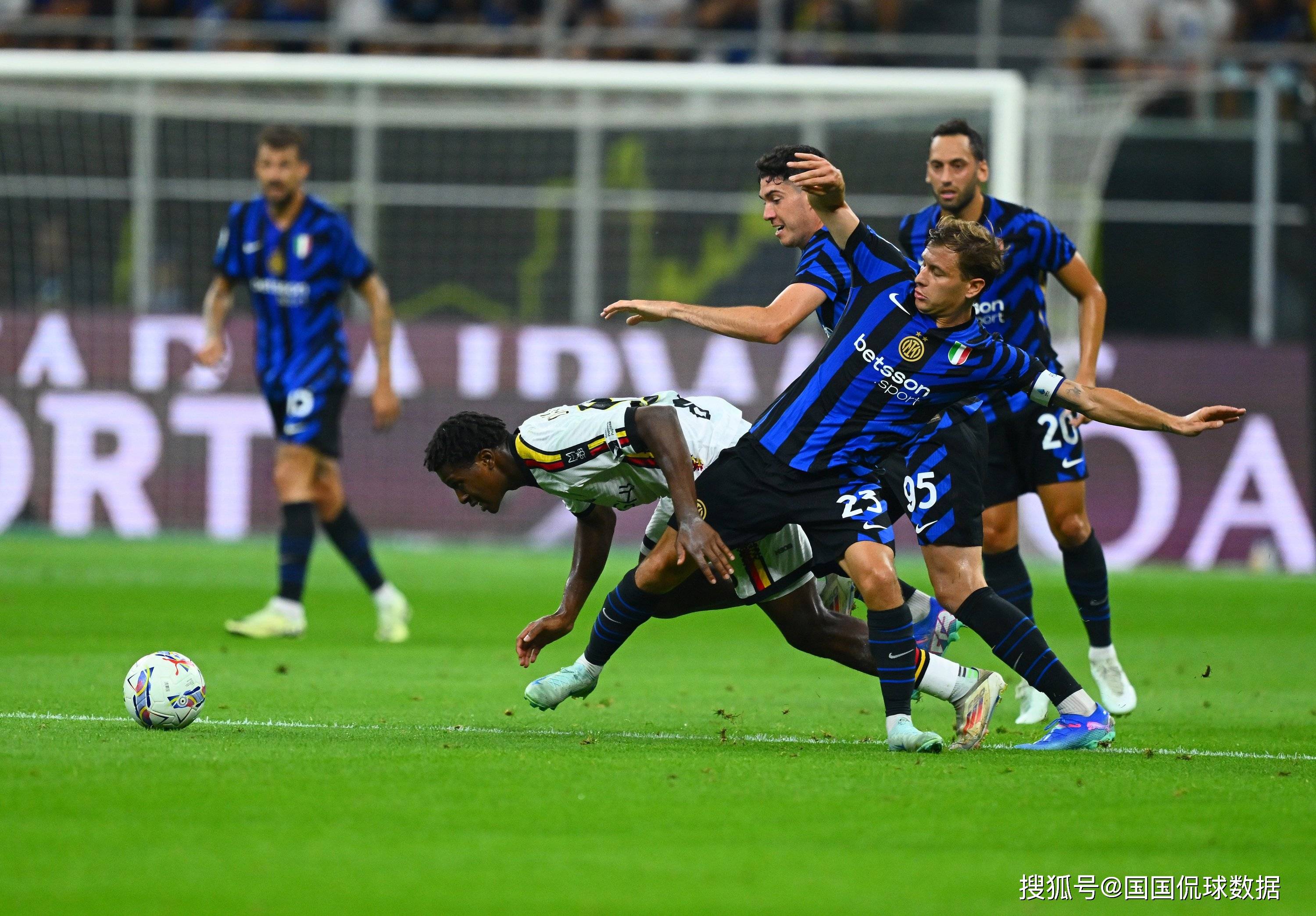 意大利士气高涨,战胜对手进入下一轮!的简单介绍 意大利士气高涨,战胜对手进入下一轮!的简单介绍