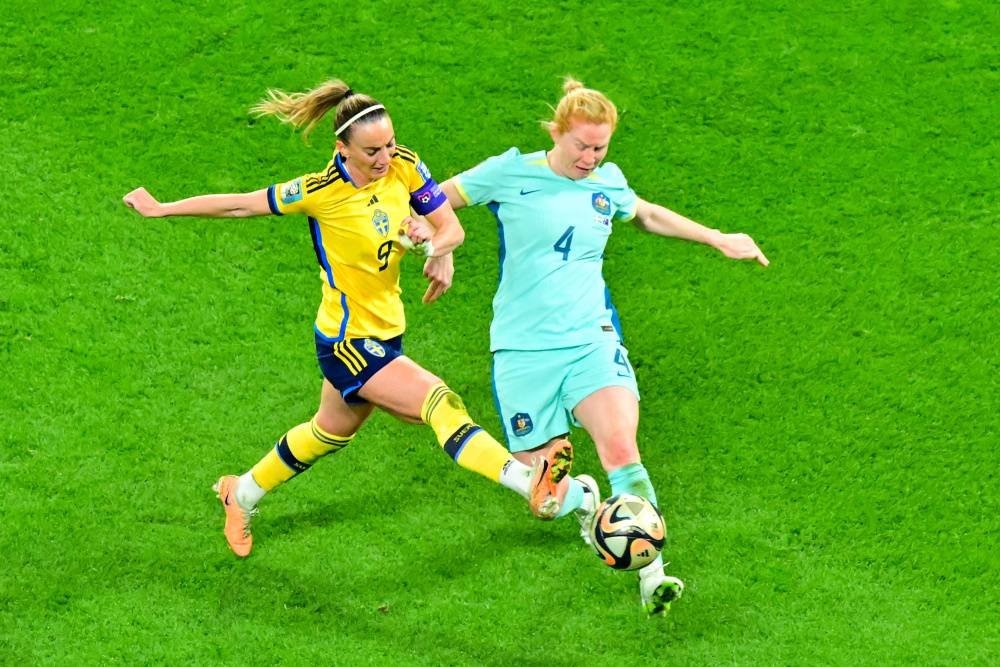 关于激动人心:瑞典队与澳大利亚队加入激烈战斗的信息 关于激动人心:瑞典队与澳大利亚队加入激烈战斗的信息