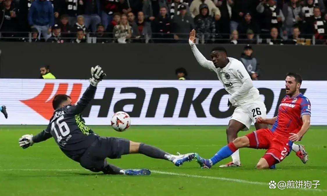 包含法兰克福球队客场取得胜利,积分榜继续领跑的词条 包含法兰克福球队客场取得胜利,积分榜继续领跑的词条