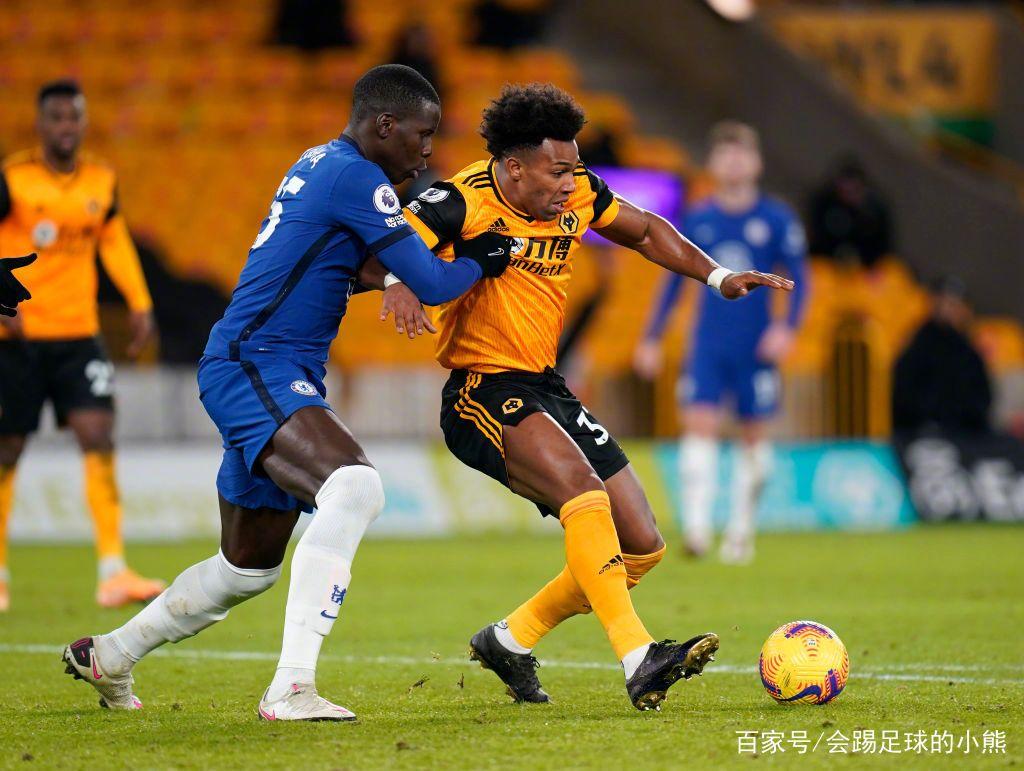 狼队客场轻松取胜，提升积分排名