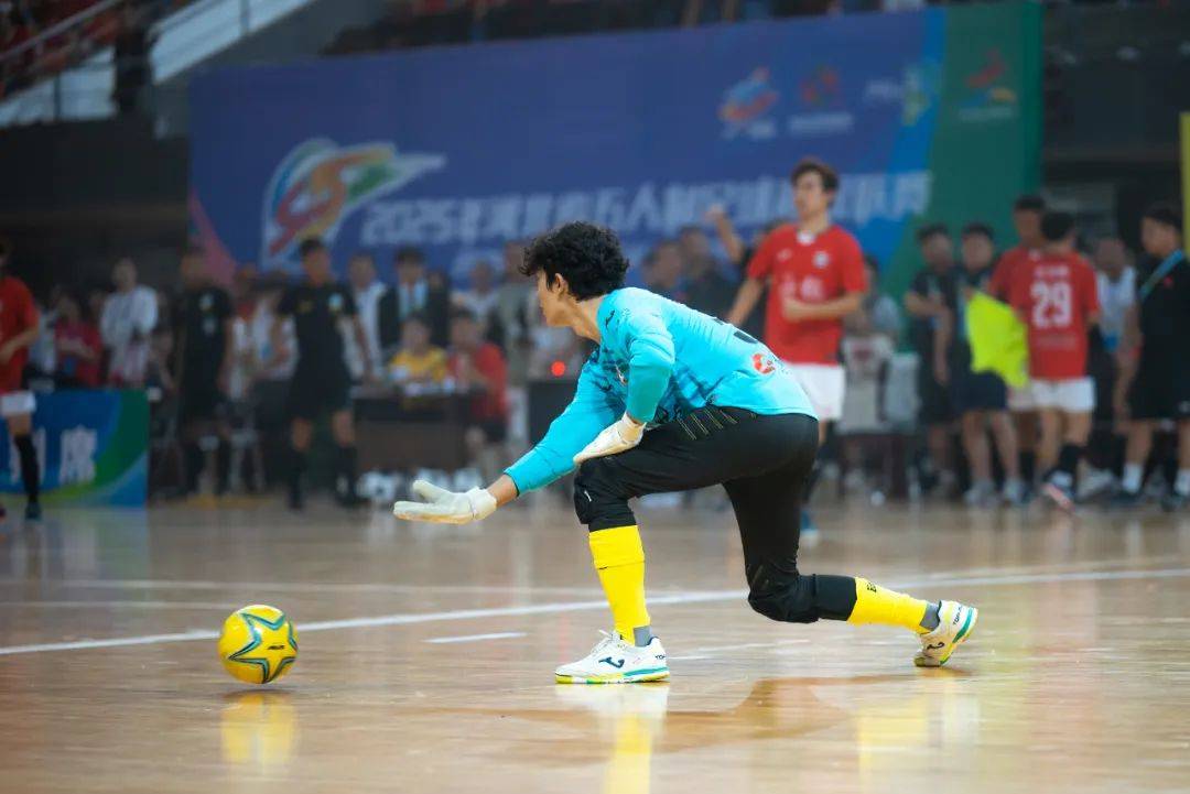 包含河北队赢得激烈比赛,球员表现抢眼的词条 包含河北队赢得激烈比赛,球员表现抢眼的词条