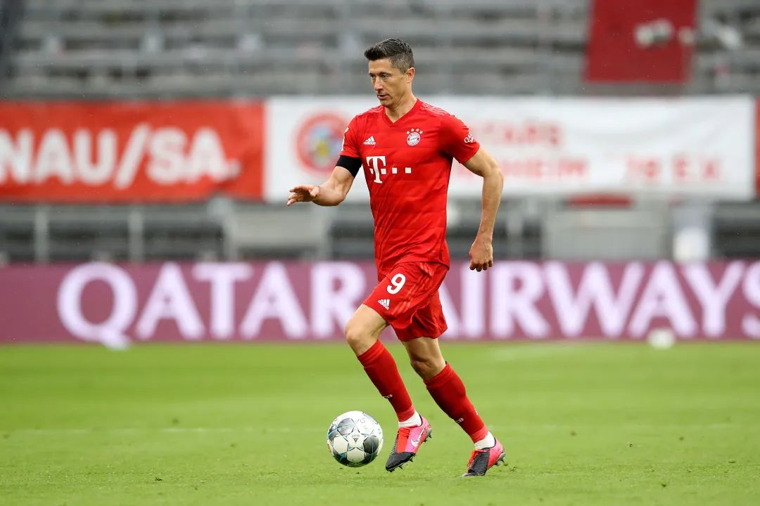 法兰克福客场告捷，继续追赶前四