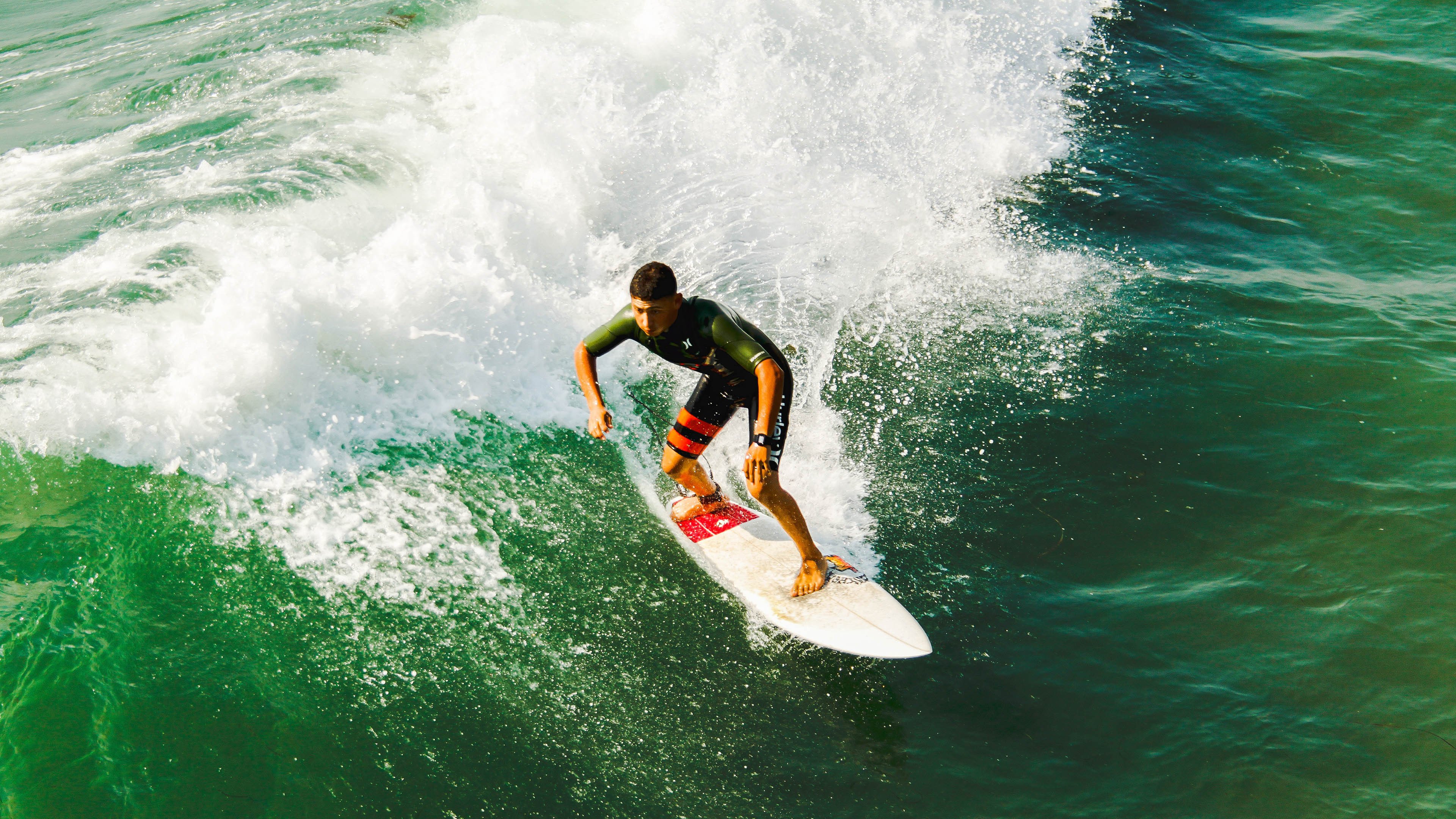 塔图姆的指挥艺术与马刺的血性之战,两种团队篮球的现代交响