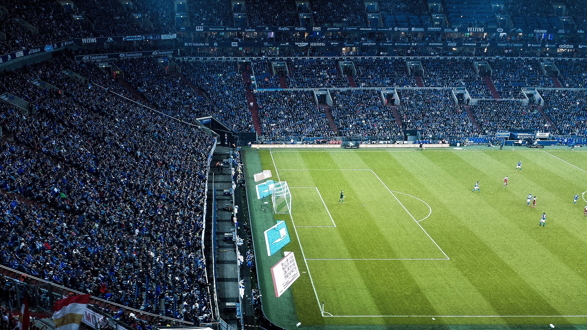 蒂亚戈扛起全队,厄瓜多尔生死战取胜马赛—一场定义荣耀的南美风暴